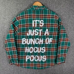 Cakeworthy Hocus Pocus Flannel Shirt Men XL Green Plaid Button Up Disney